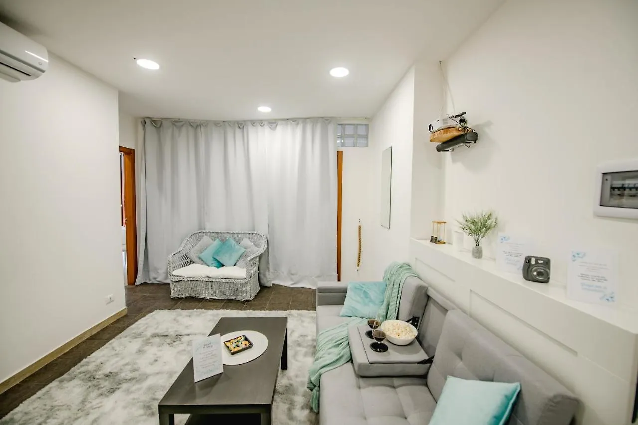 Apartmán ! Tiffany ! Cinema - Metro 5 Min - 70Mq Milán 0*,
